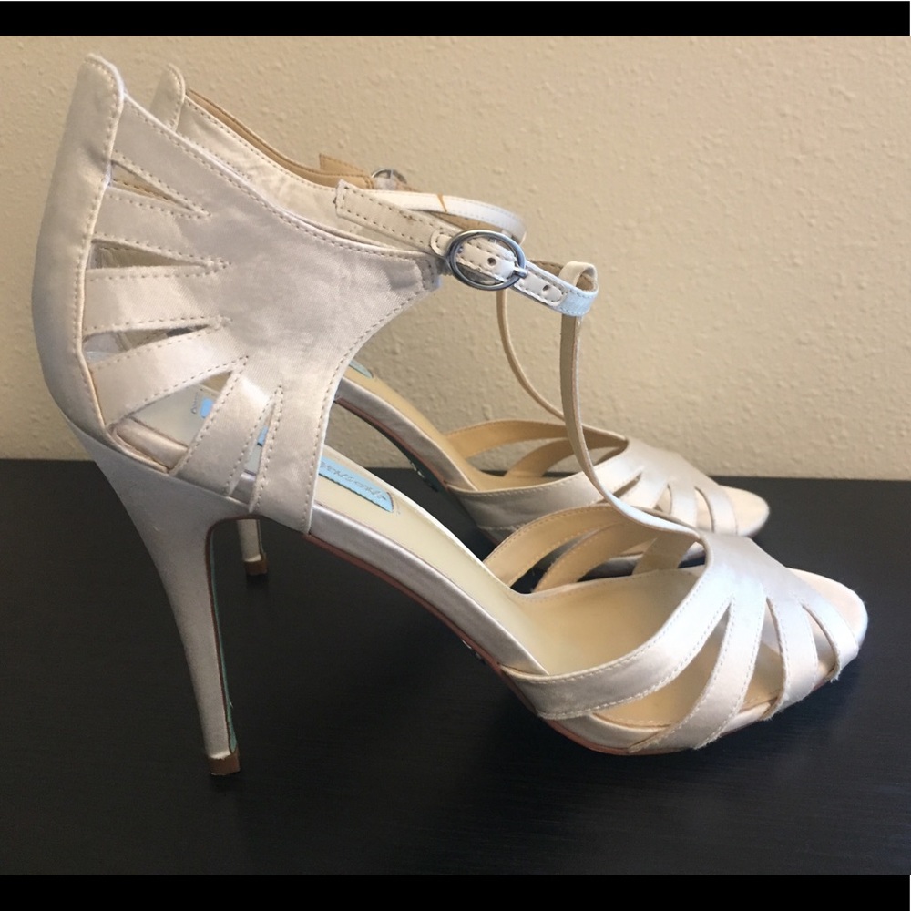 BETSEY JOHNSON SHOES